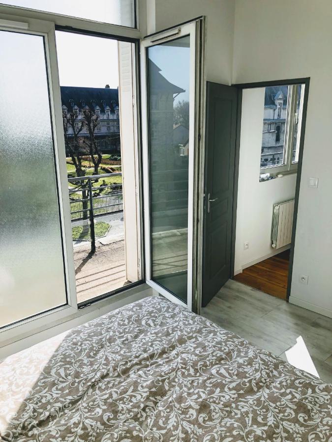 Le Seize - Parking Prive Daire Châlons-en-Champagne Dış mekan fotoğraf